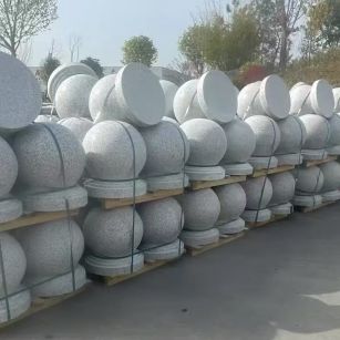 达州 白麻花岗岩石材圆球，石球，挡车球，隔离球，景观石球，风水球等