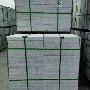 达州 芝麻白火烧，园林广场市政工程地铺石，1.8~5.0厚均有现货