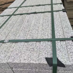 达州 白麻花岗岩直行盲道石，盲条，地铺石