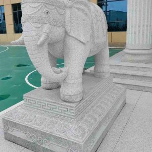 达州 白麻花岗岩动物异形石雕-大象