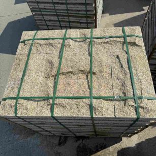 达州 黄金麻花岗岩石材自然面蘑菇石成品