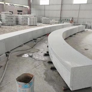 达州芝麻白花岗岩石板材 园林光面弧形坐凳