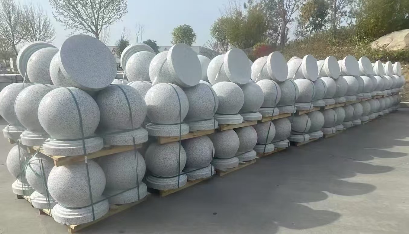 达州 白麻花岗岩石材圆球，石球，挡车球，隔离球，景观石球，风水球等