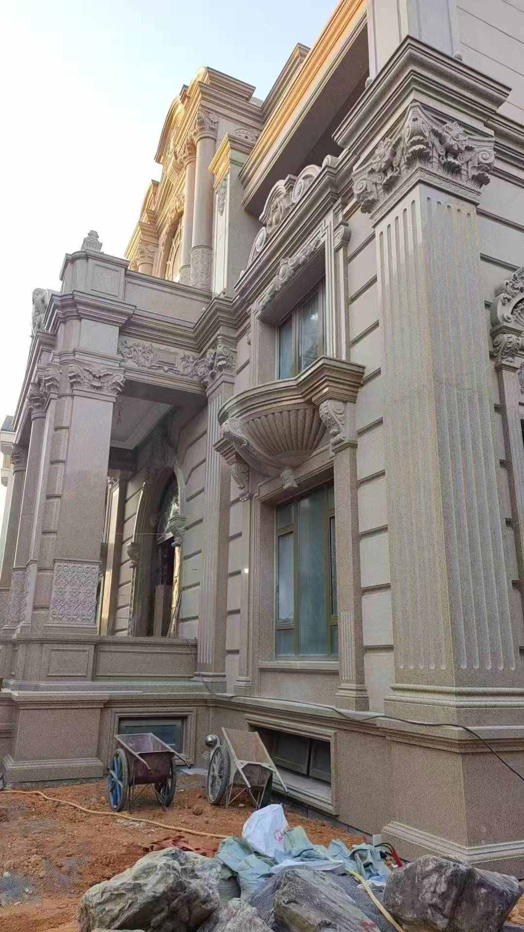 达州 黄金麻花岗岩光面别墅外墙干挂施工完成