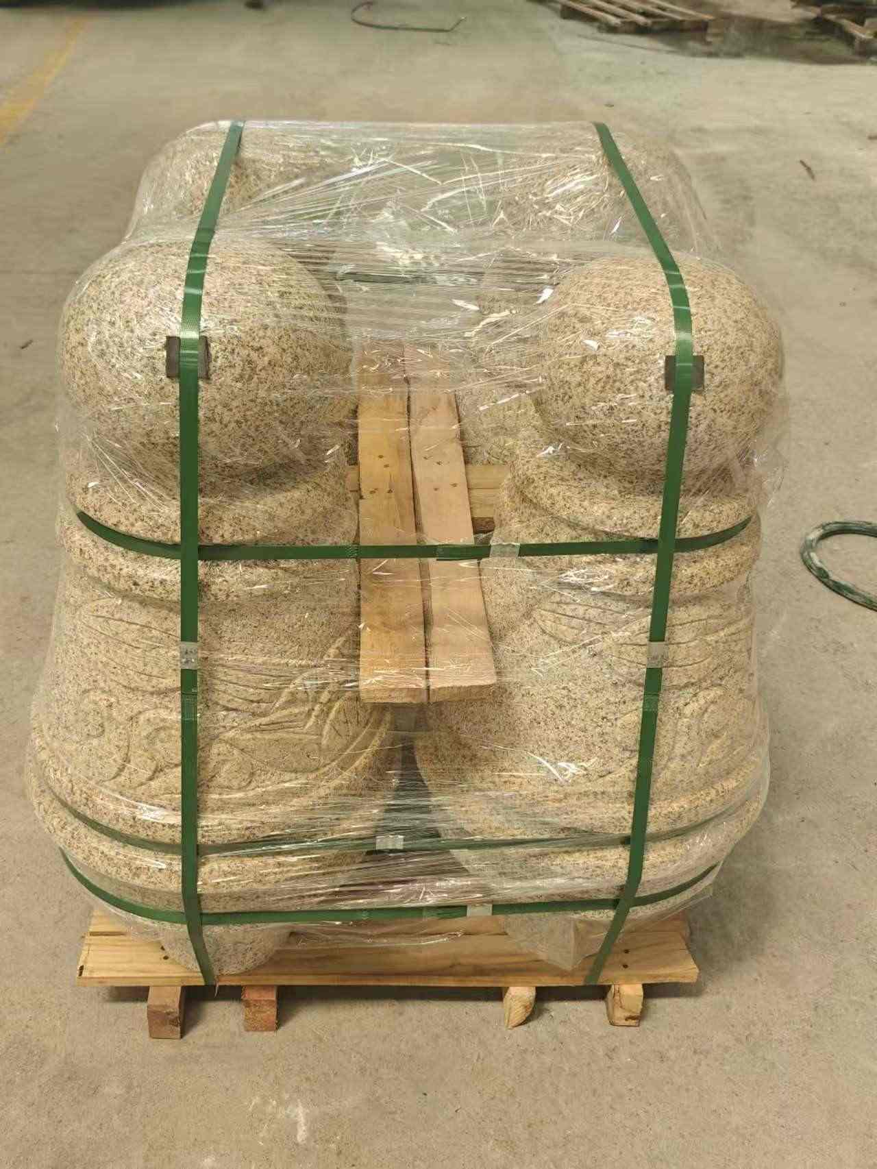 达州 黄金麻异形定制雕花——棒棒糖挡车柱