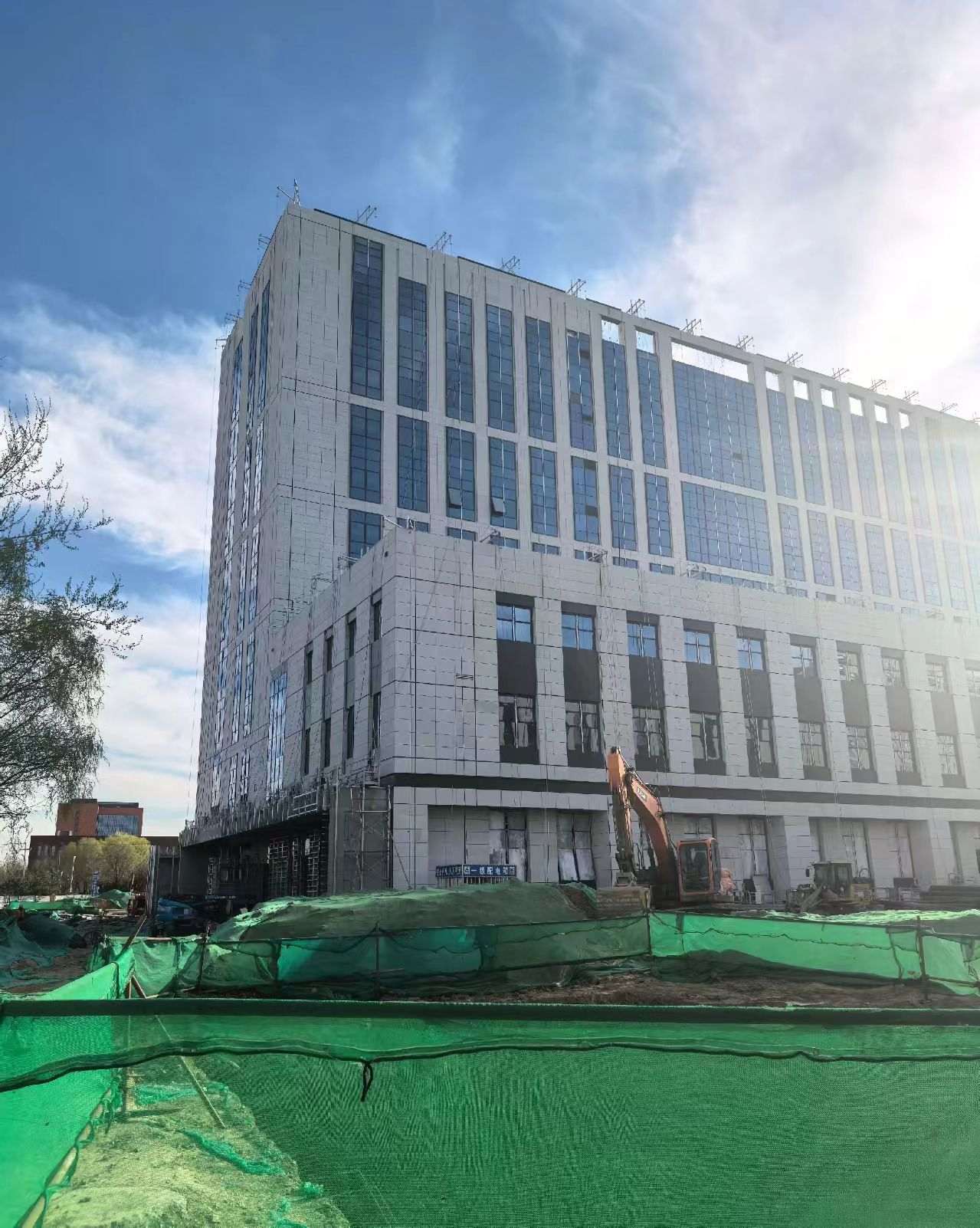 达州 白麻花岗岩石材外墙干挂