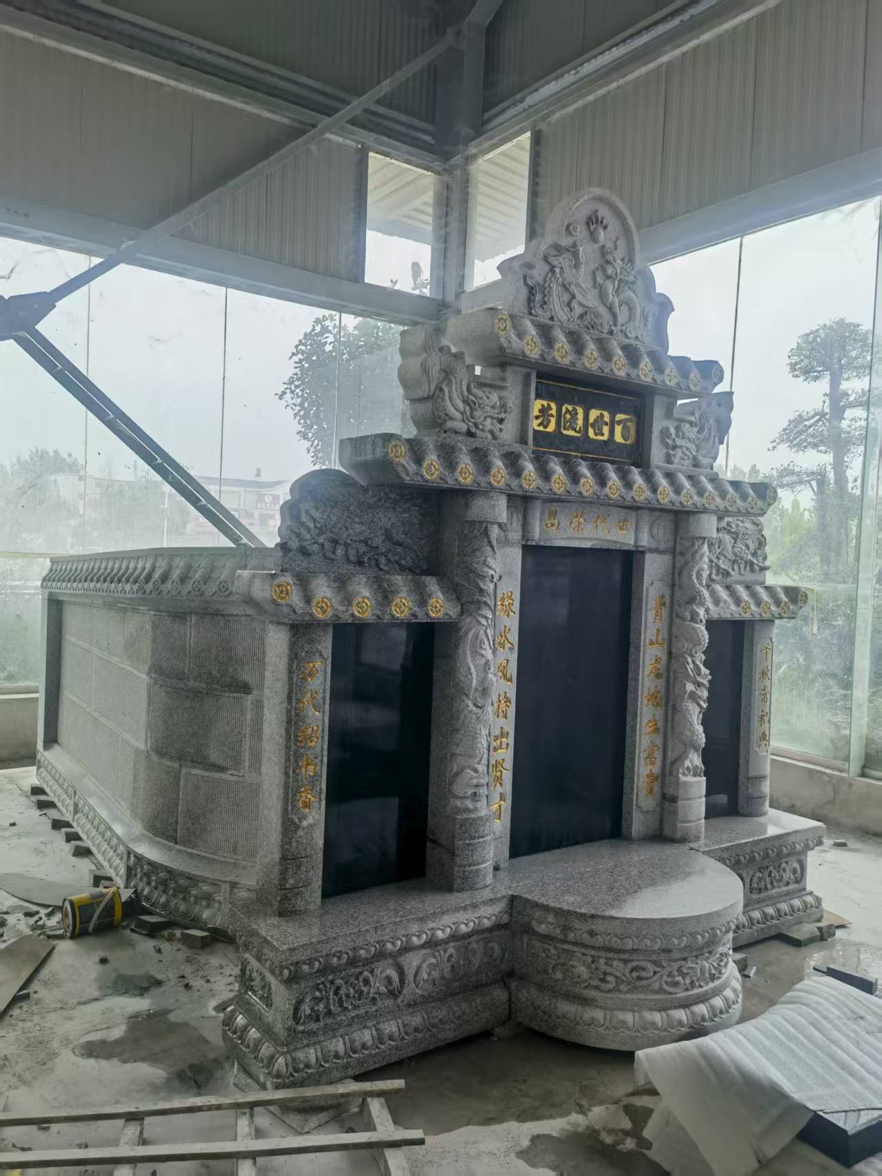 达州 芝麻白墓碑效果展示图